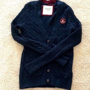 Abercrombie & Fitch sweater